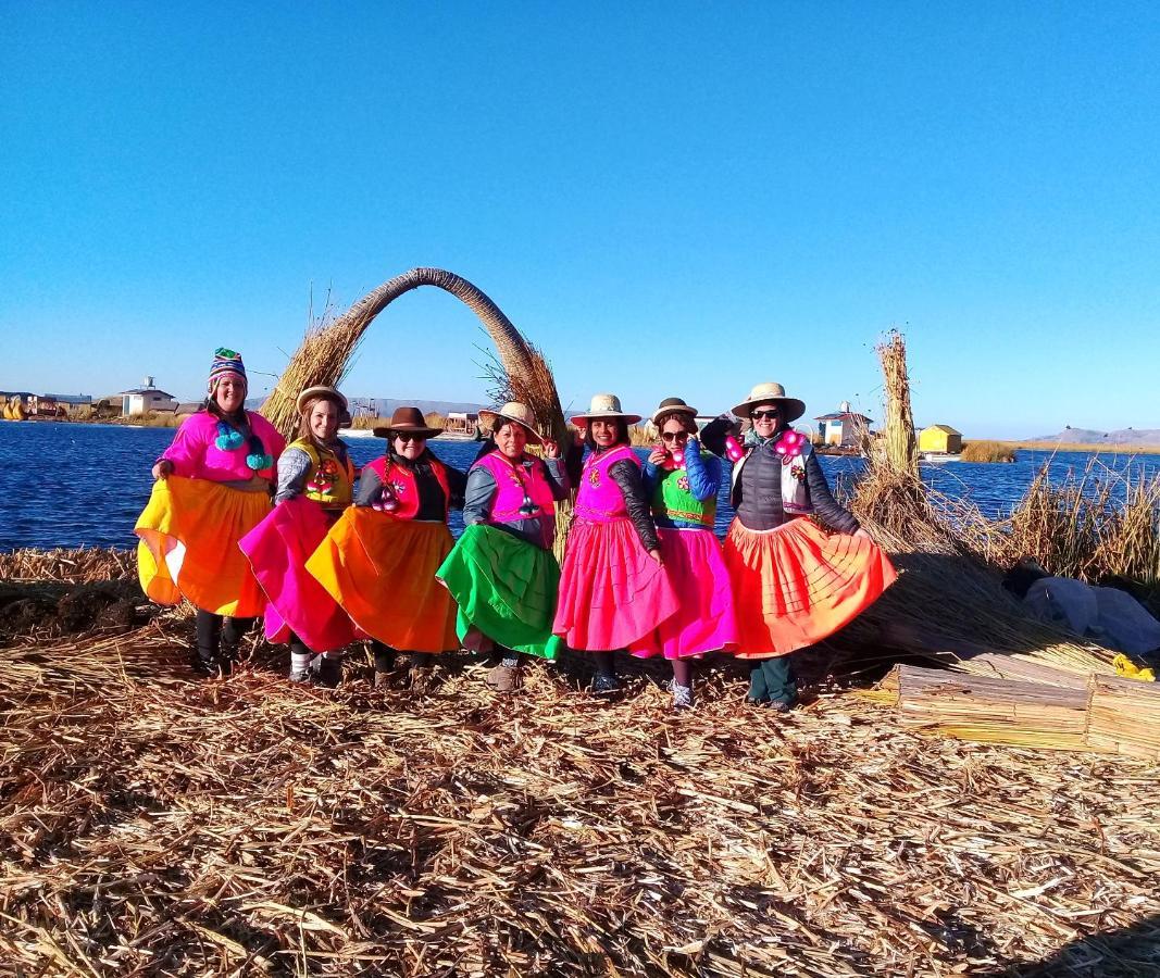 Titicaca Hostel Puno Luaran gambar